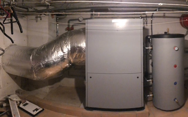 Advantages of the Indoor Hotjet ZETXi Air-to-Water Heat Pump vs. the Outdoor Hotjet ZETXe