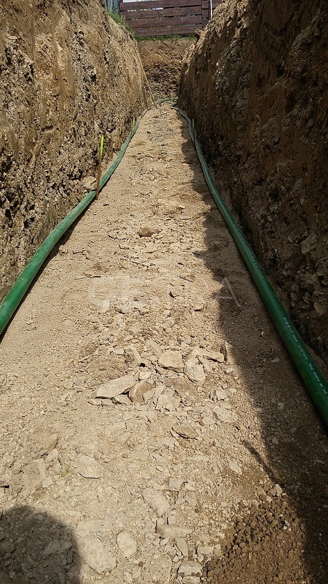 Pískové lože s potrubím